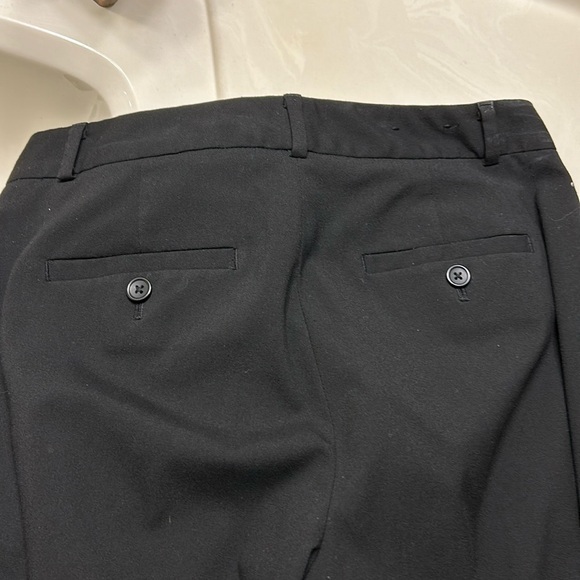 Women’s Banana Republic black dress pants. - Picture 4 of 4